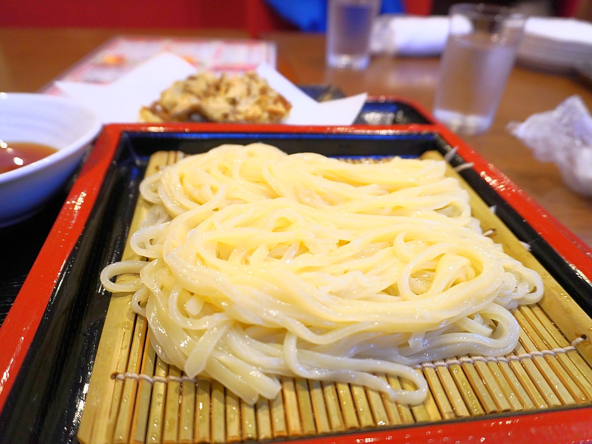つやのある自家製うどん